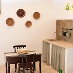 Konukevi Oasi Di Pace 3*